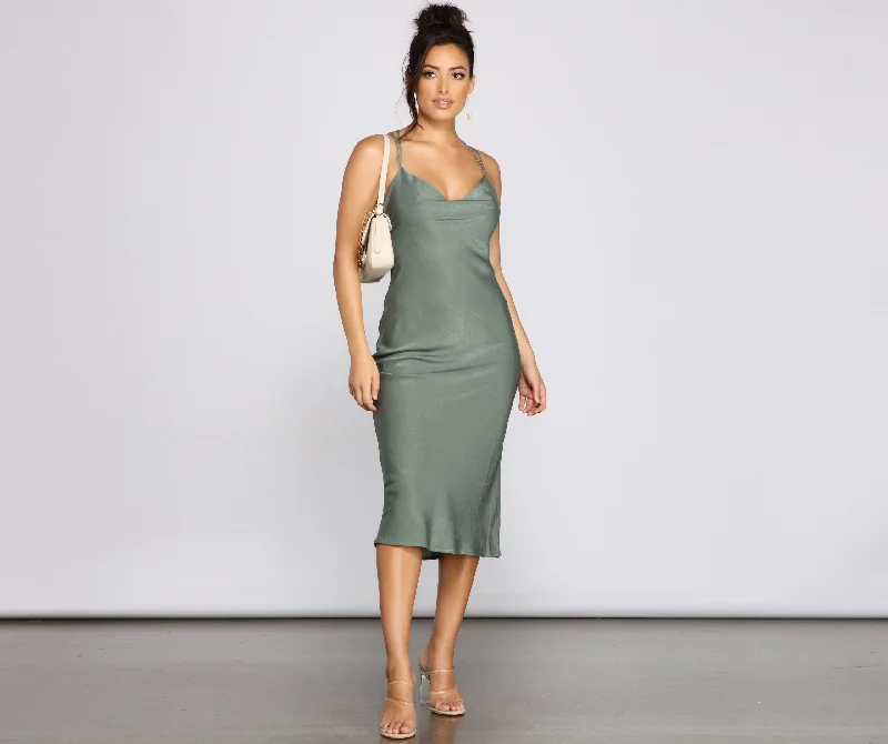 Forever Chic Stylish Satin Midi Dress