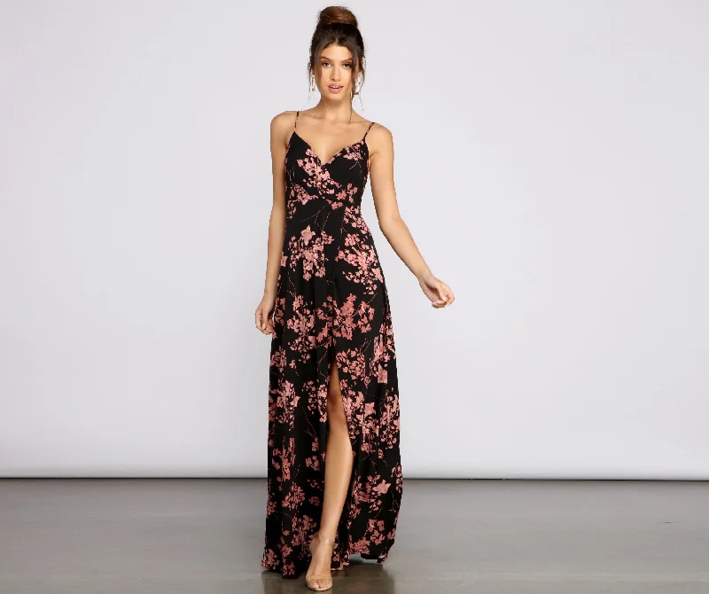 Total Sweetheart Floral Charming High Slit Maxi Dress